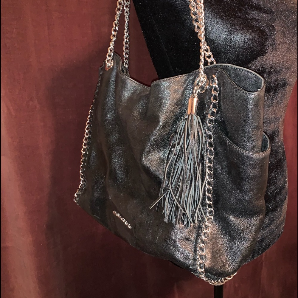 Shoulder purse